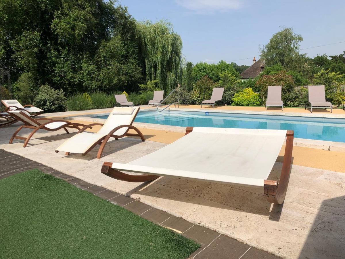 Au Soleil D'Or Hotel Pontaubert Bagian luar foto